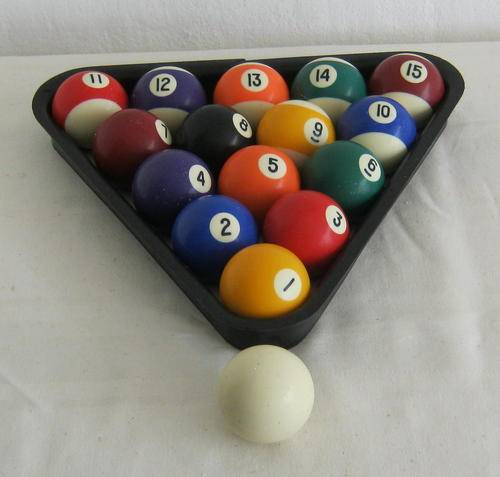 POOL BALLS