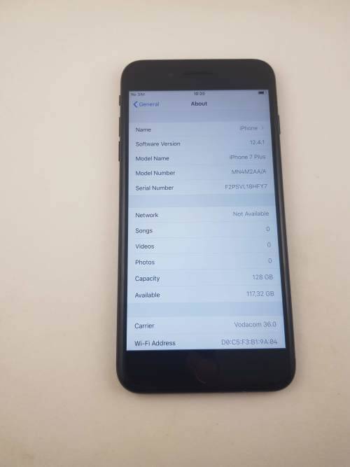 Apple iphone 7 plus 128gb Black(unlocked)