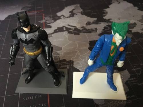 Action Figure Bundle: Batman and Joker partworks model - REDUCED