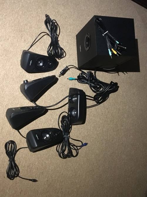 Logitech Z506 5.1 PC speakers