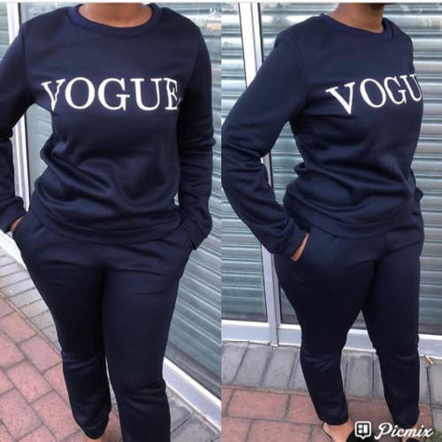 Ladies tracksuit