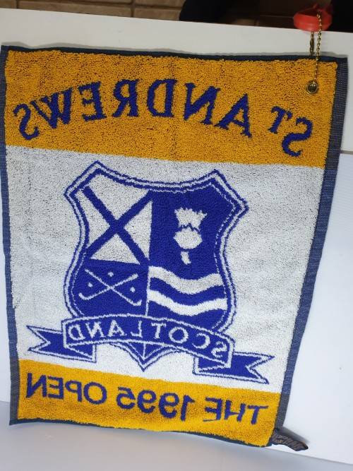 St Andrews prestideous Golf towel.