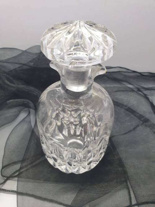 Vintage Pressed glass vinegar pourer...STUNNING !!!