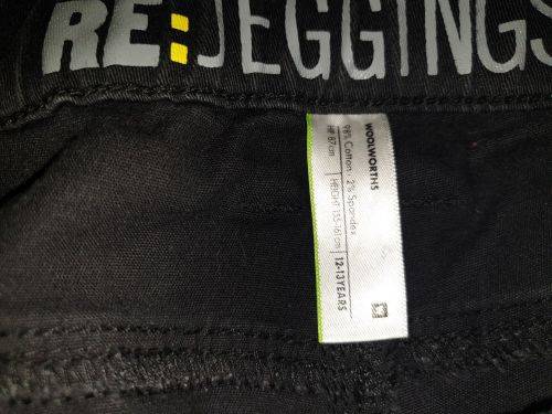 AS NEW!! Girls Black "Woolworths RE" Jeggings Age 13-14