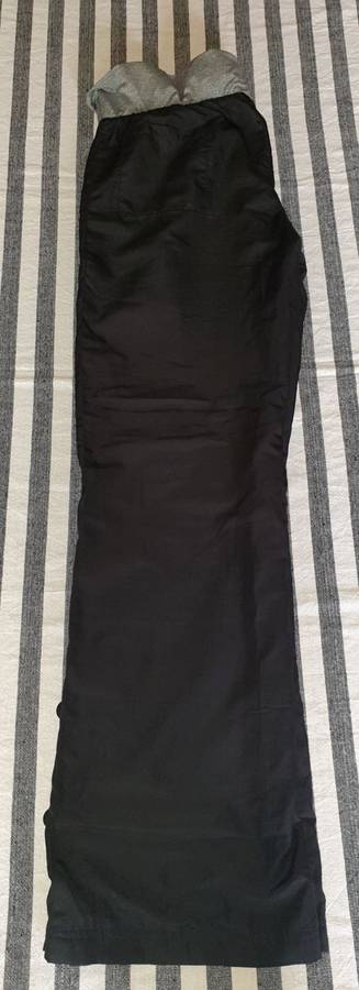 AS NEW!! Ladies "Maxed" Black Tracksuit Pants Size Medium