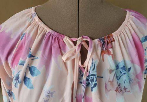 BRAND NEW!! Ladies Peach Long-sleeved Blouse Size XXL (Chinese 5XL)