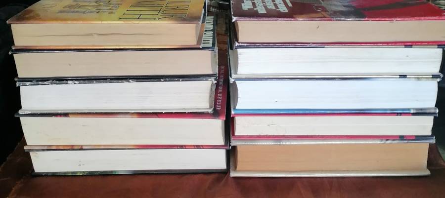 10 x Wilbur Smith h/c books, all in one lot.