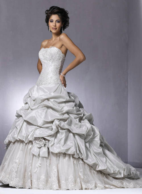 CUSTOM MADE WEDDING DRESS / BRIDAL GOWN / MATRIC FAREWELL DRESS / EVENING DRESS / BRIDESMAID DRESS