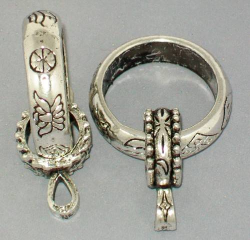 *** CLEARANCE SALE *** Scarf Bail - Antique Silver (Metal)