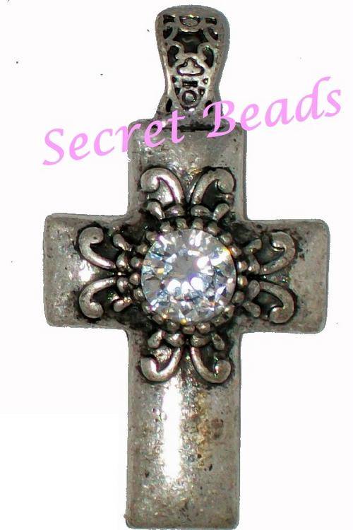 Ant. Burnished Silver Clip on Pendant - Diamond Cut Clear Glass