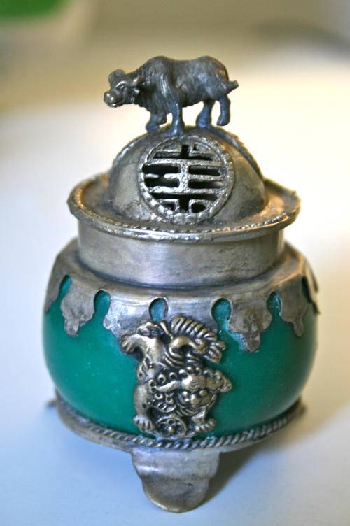 Tibetan Incense Burner (Xianglu)