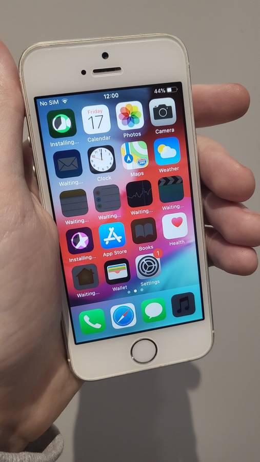 iPhone 5s 64gb