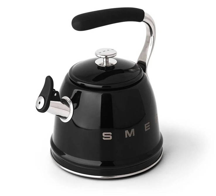 Smeg Whistling Kettle - Black (2.3 Litre)