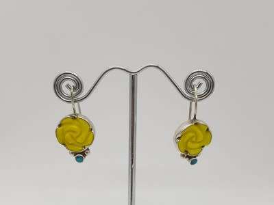 Vintage Sterling Silver Floral Earrings Designed by JL (Jessica-Lee) weight 5.7g as per photo