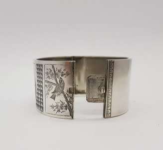 Sterling Silver Antique English Victorian Engraved Bangle Hallmarked weight 26g in box as per photo
