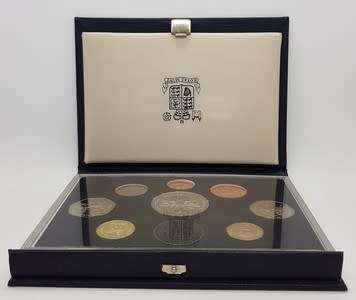 1986 Royal Mint Guernsey Proof Set as per photo