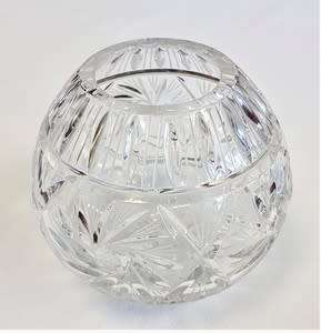 WWII Czechkoslovakian 8 point star crystal bowl as per photo