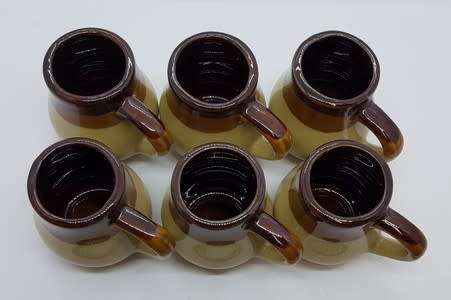 Cuvee Speciale Wine jug with 6 cups and rocking chair stand - lovely piece - as per photo