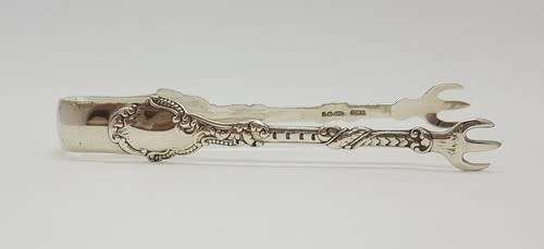 Hallmarked 925 sterling silver sugar tongs weight 16.25g as per photo