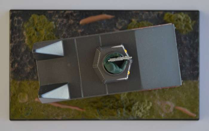 James Bond 007 Dragon Tank - Dr No Model Car Scale 1:43 as per photo