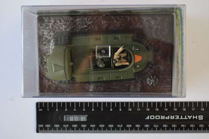 James Bond 007 Hovercraft - Die Another Day Model Car Scale 1:43 as per photo