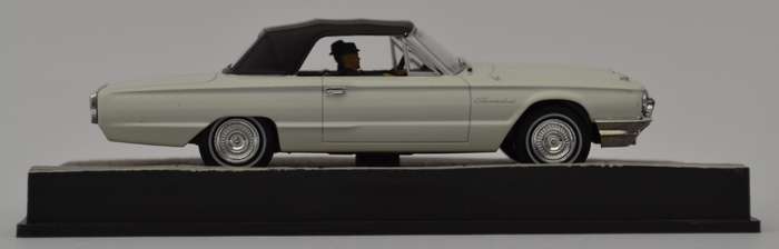 James Bond 007 Ford Thunderbird - Goldfinger Model Car Scale 1:43 as per photo