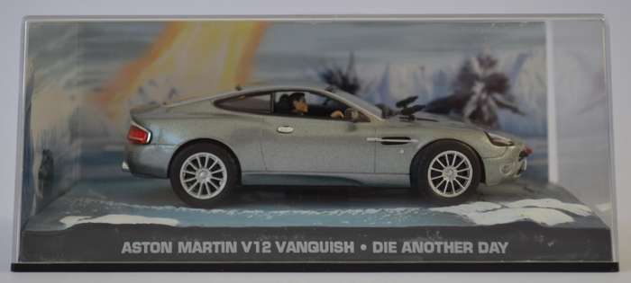 James Bond 007 Aston Martin DBS - Quantum of Solace Model Car Scale 1:43 as per photo