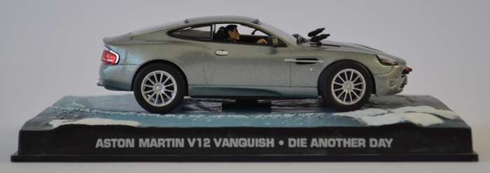 James Bond 007 Aston Martin DBS - Quantum of Solace Model Car Scale 1:43 as per photo