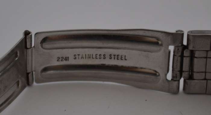 Bucherer Swiss Made Stainless Steel Men`s Watch, Working as per photo