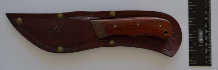 iNyathi Handamde Hunting Knife with Sheath length 23cm as per photo