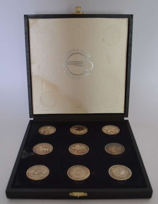 Benson & Hedges Cricket World Cup 1992 Silver Medallions weight 156g as per photo