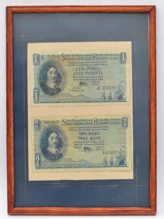 Framed MH De Kock  SA 1 Pound & SA R2 Banknotes