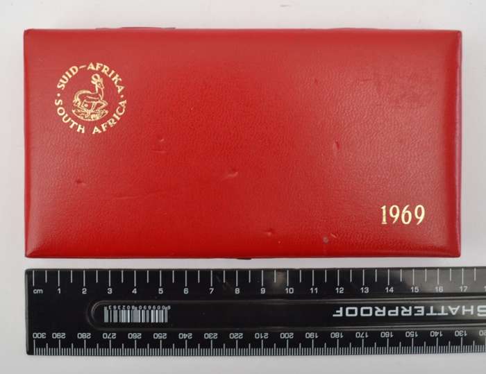 1969 SA Proof Set in red box