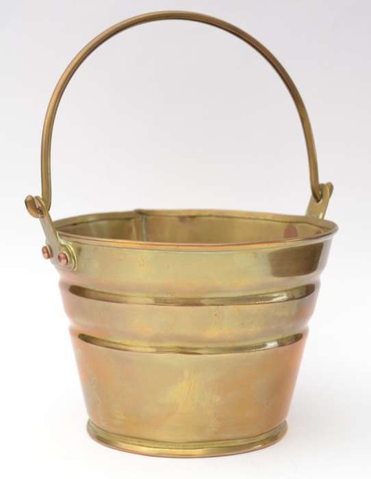 Brass Bucket/Planter with handle as per photo