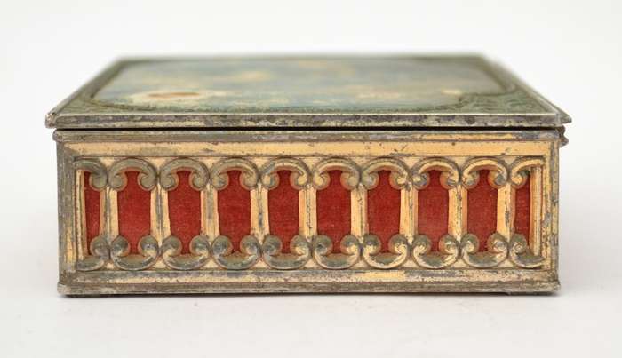 Vintage Jewelry Box as per photo