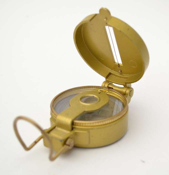 Vintage Engine Directional Compass as per photo