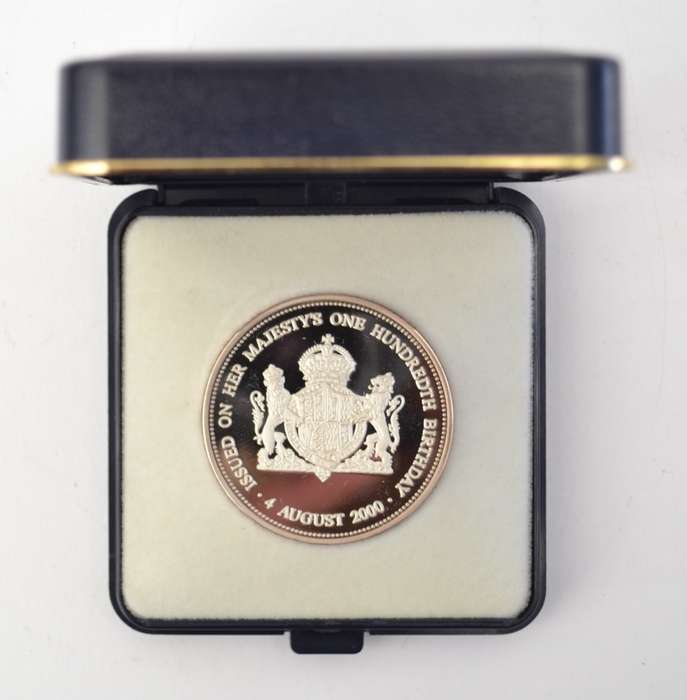 1 Oz Silver Her Majesty Queen Elizabeth The Queen Mother 100th Birthday Medallion as per photo