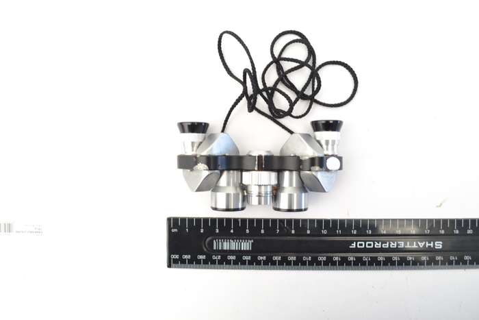 Vesper Optics Binoculars in original case as per photo