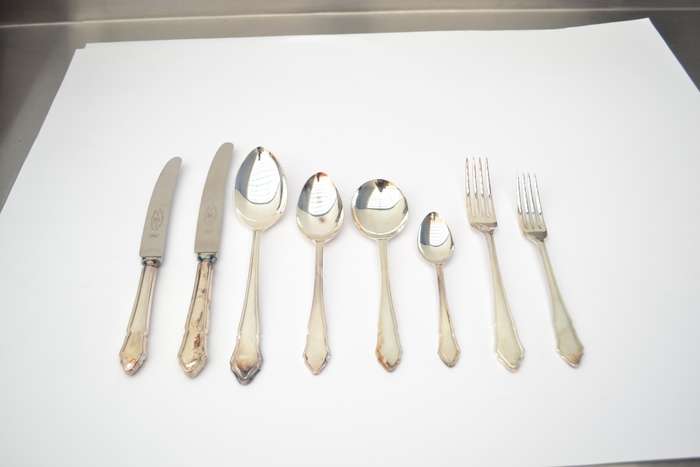 Vintage 44 Piece Francis Newton & Sons Cutlery Set in Wooden Box, unused as per photo