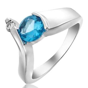 **CLASSIC WHITE GOLD ROUND CUT AQUAMARINE  SOLITAIRE RING**