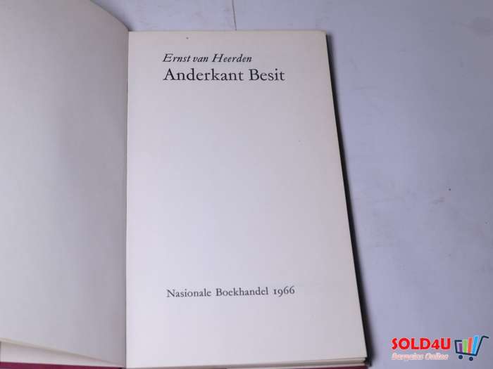 Anderkant Besit - Ernst Van Heerden