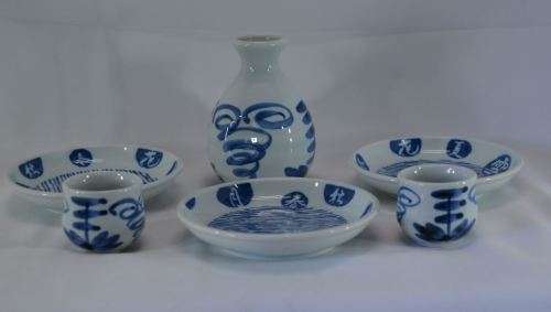 SAKE SET BLUE AND WHITE - from SUEZYT