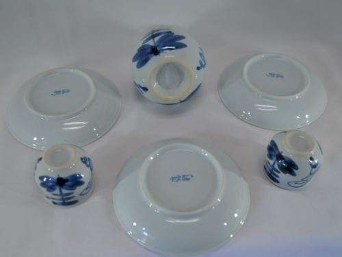 SAKE SET BLUE AND WHITE - from SUEZYT