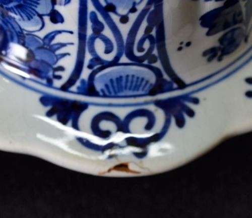 LARGE DELFT LIDDED GINGER JAR - from SUEZYT