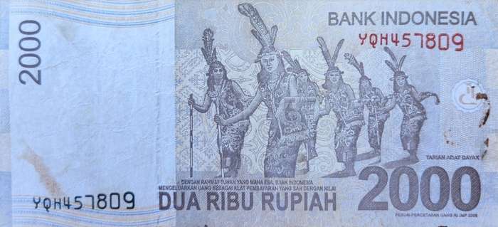 2000 RUPIAH - Indonesia