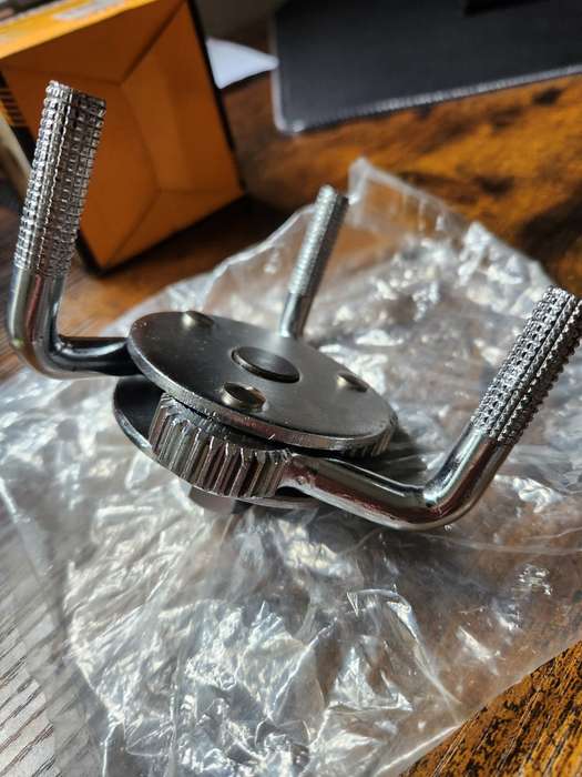 3 Jaw OIL FILTER Wrench