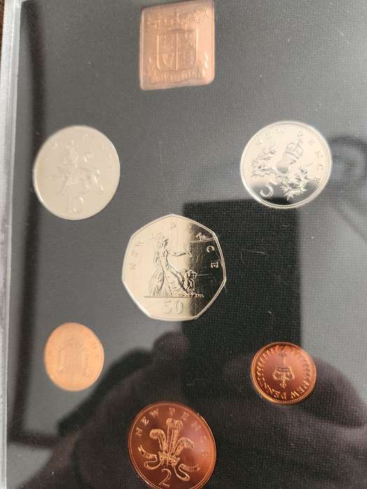 1978 UK ROYAL MINT PROOF COIN SET with Token
