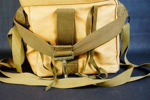 Rare US WW2 Paratrooper MX-183/PPN-2 BEACON RADIO BAG **Great Condition**