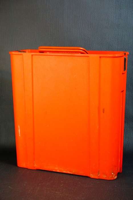 Olivetti Valentine Portable Red Typewriter with Carry Case by Ettore Sottsas **Excellent Condition**