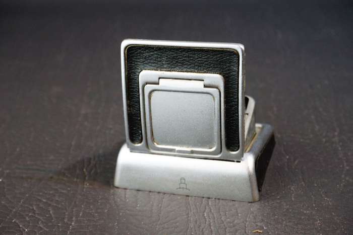 Pentacon Six Waist Level View Finder SLR Medium Format 6x6 Camera **Excellent Condition**